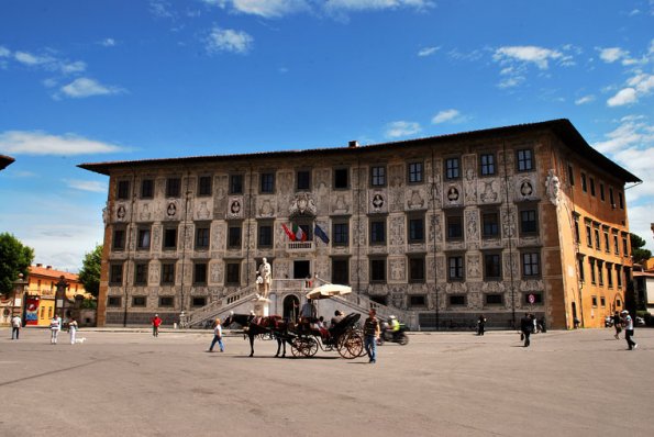 piazza_dei_cavalieri3